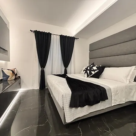 Palazzo Algaria With Jacuzzi, Sauna & Turkish Bath Гостевой дом 4*