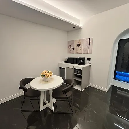 Palazzo Algaria With Jacuzzi, Sauna & Turkish Bath 4* Палермо