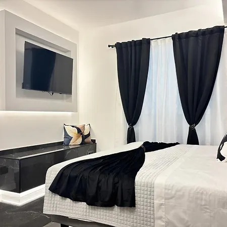 Гостевой дом Palazzo Algaria With Jacuzzi, Sauna & Turkish Bath Палермо