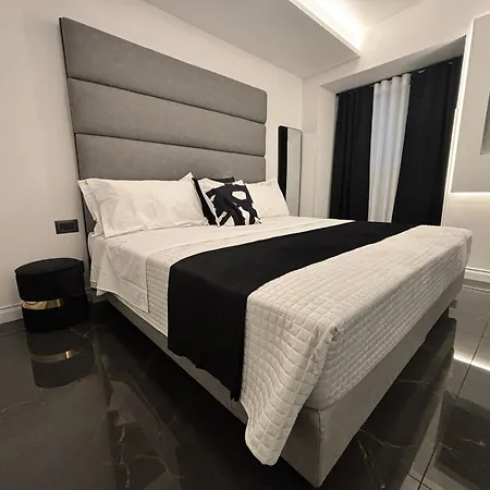 Palazzo Algaria With Jacuzzi, Sauna & Turkish Bath