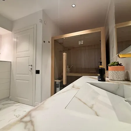 Palazzo Algaria With Jacuzzi, Sauna & Turkish Bath 4* Палермо