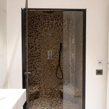 Konukevi Palazzo Algaria With Jacuzzi, Sauna & Turkish Bath Palermo
